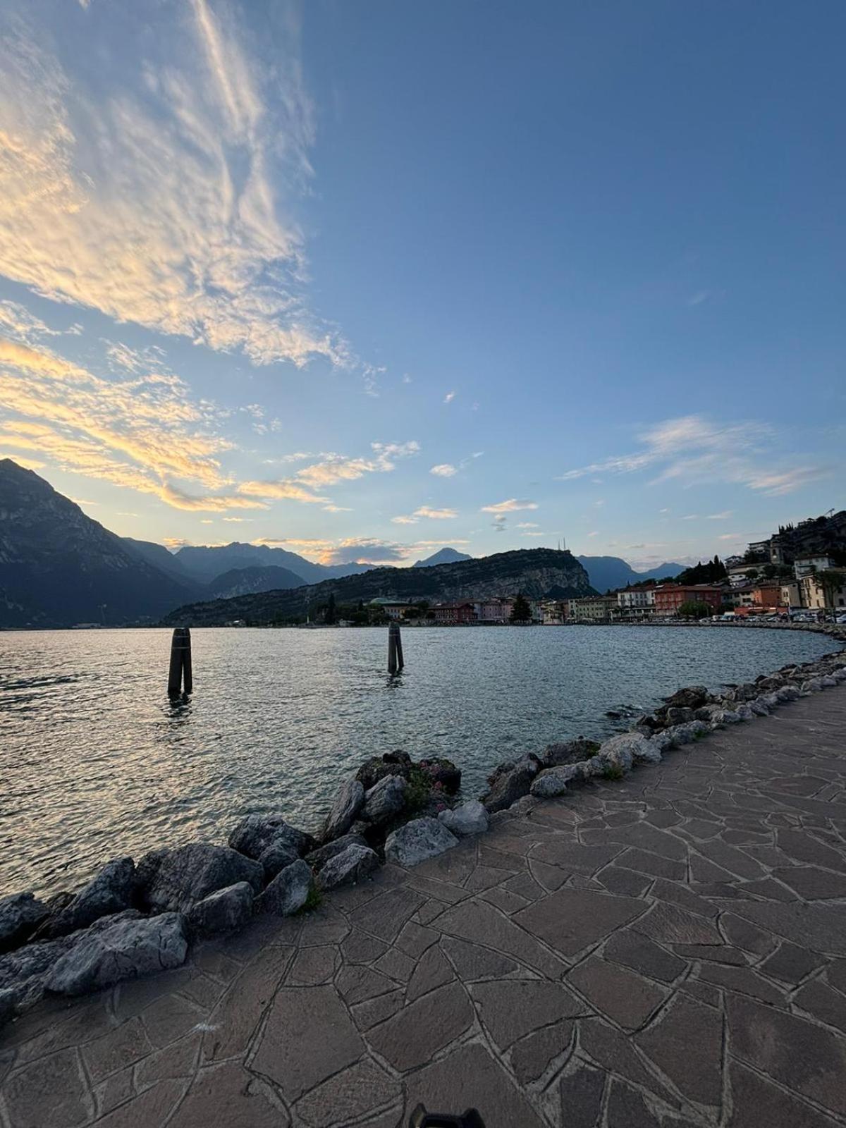 Апартаменти Garden & Pool Perugini Torbole Sul Garda Екстер'єр фото