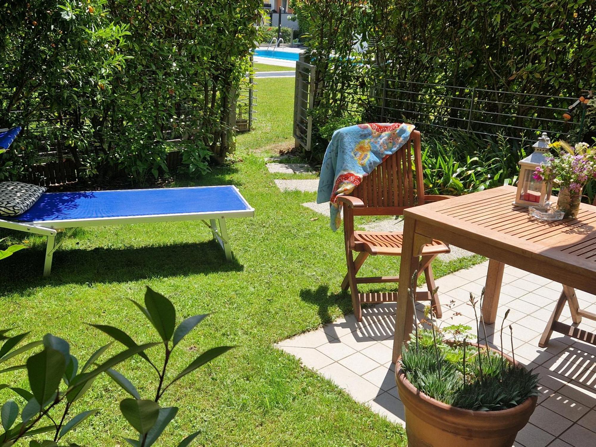 Апартаменти Garden & Pool Perugini Torbole Sul Garda Екстер'єр фото